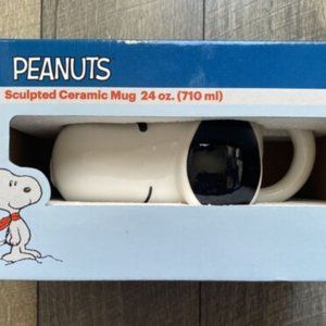 Peanuts Snoopy Sculpted Ceramic Coffee Tea Mug 24 oz